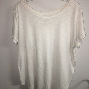 Loose white tee